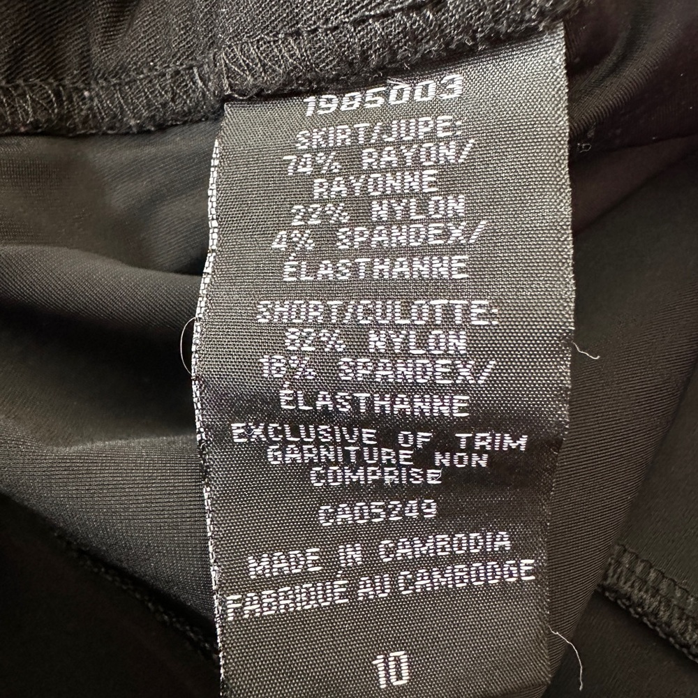 S.C. & CO skort - Picture 4 of 5
